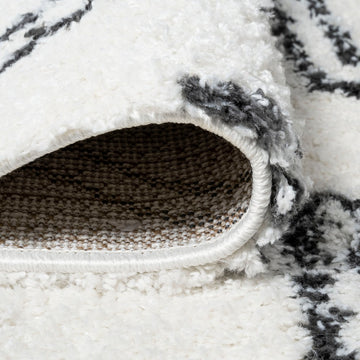 Deia Moroccan Style Diamond Shag Area Rug